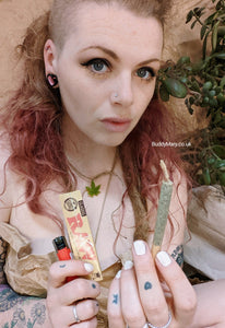 Rawk & Roll: Raw Rolling Papers Themed Photoshoot